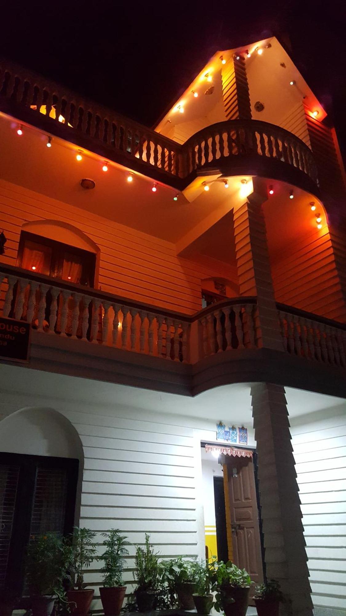 Bnb Royal Tourist House Κατμαντού Εξωτερικό φωτογραφία
