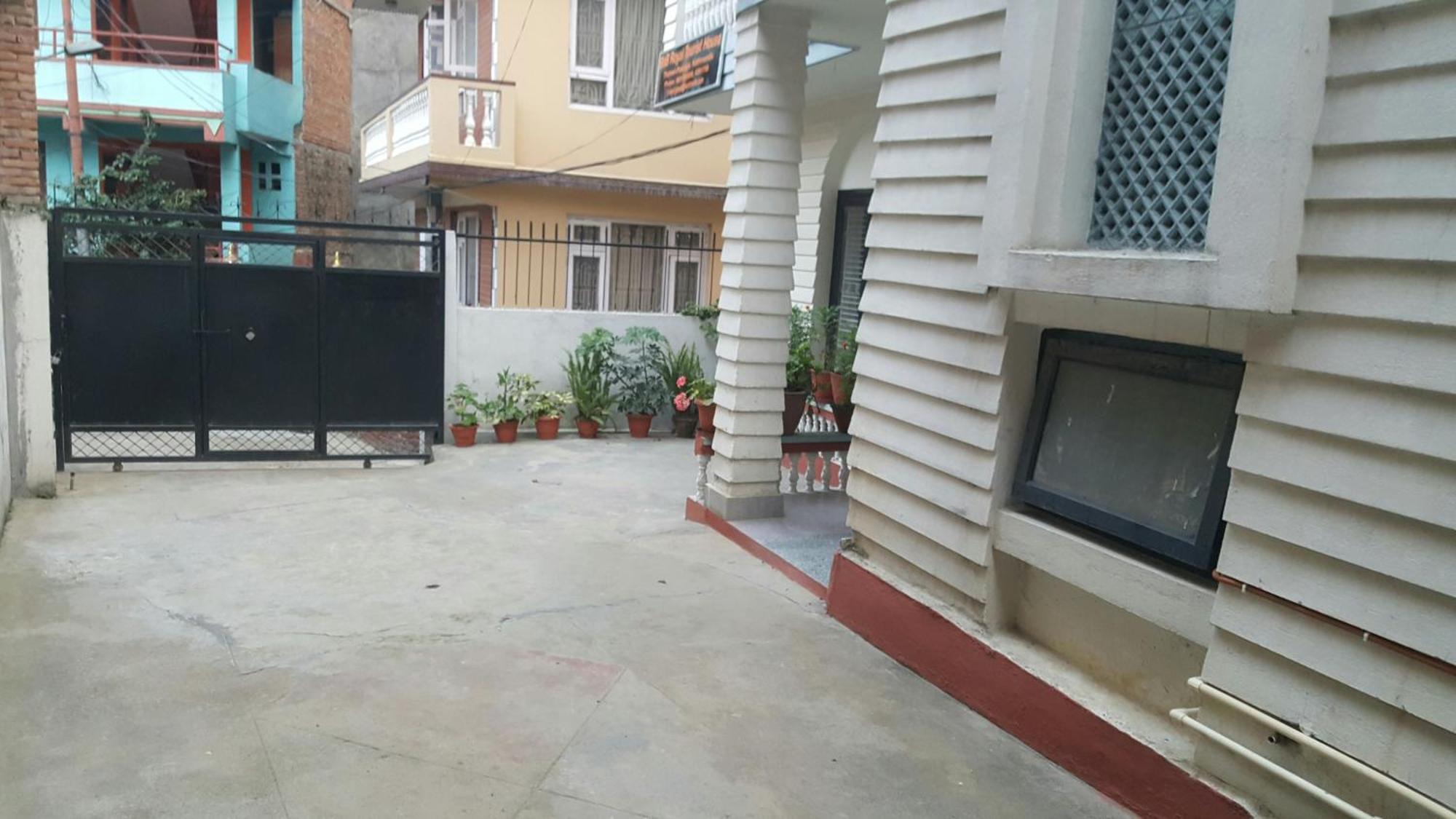 Bnb Royal Tourist House Κατμαντού Εξωτερικό φωτογραφία